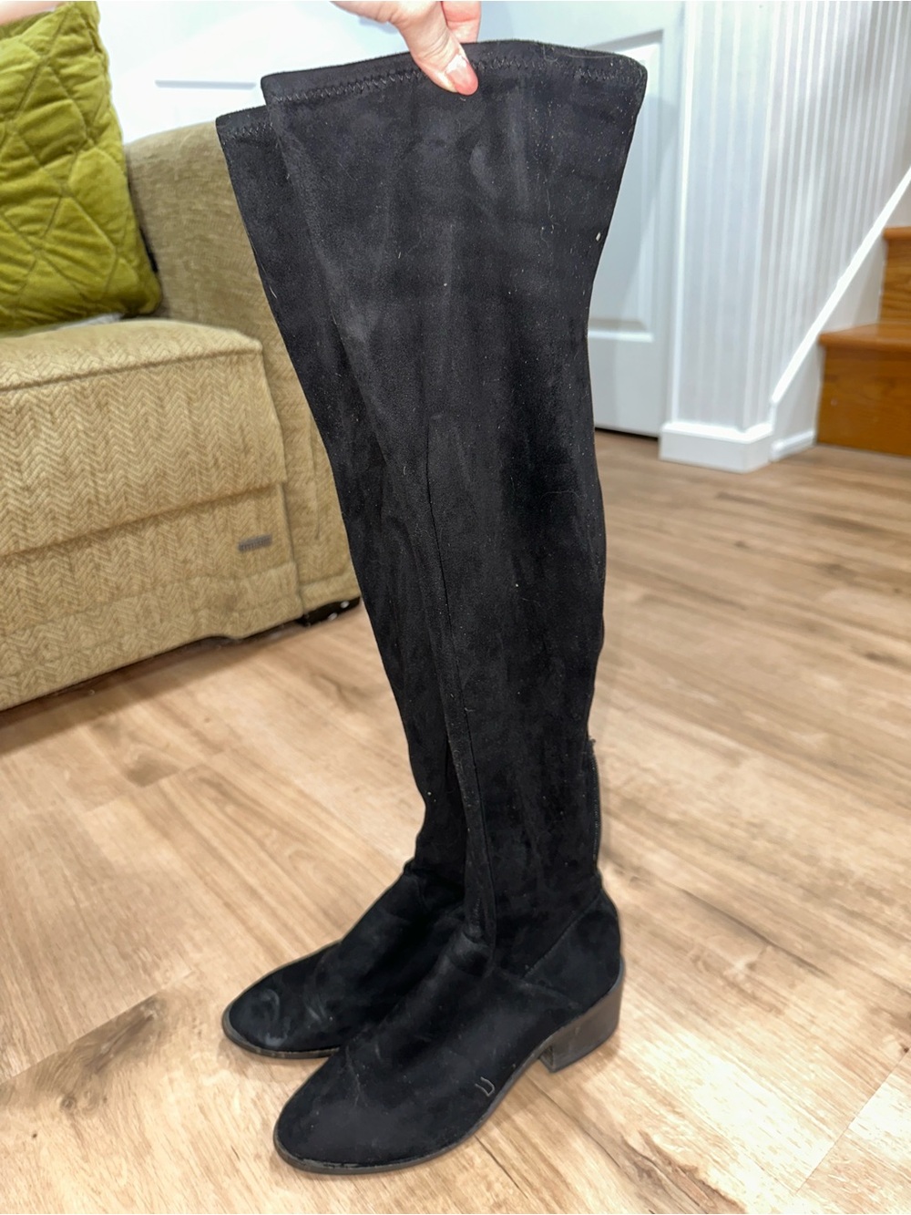 Black Over-the-Knee Suede Boots